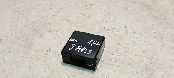 Toyota Yaris Other control units/modules 8865052030 2772000242