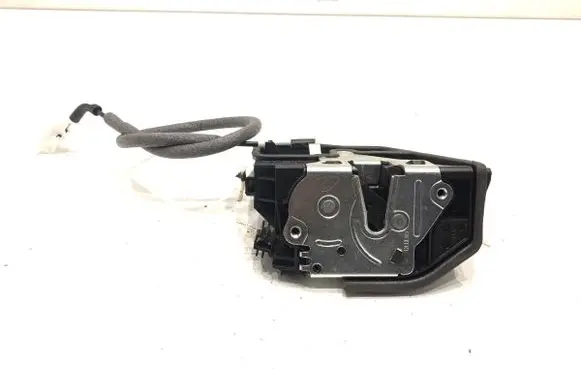 BMW 3 F30 F35 F31 Front door lock 7229458