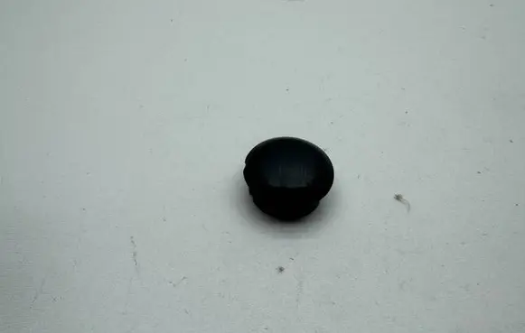Chrysler Pacifica Wiper trim