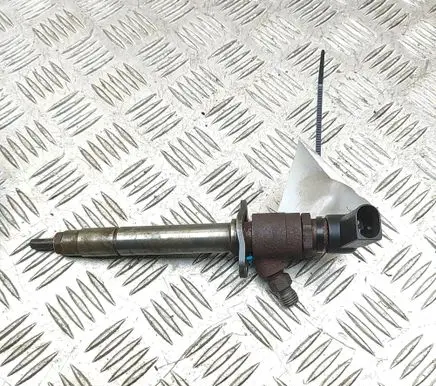 Jaguar XF X250 Fuel injector 5U3Q9K546AA