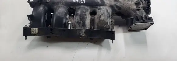 Mercedes-Benz E W212 Intake manifold A2700900737