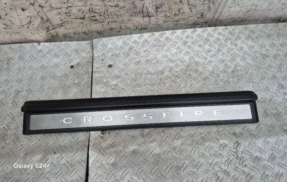 Chrysler Crossfire Front sill trim cover A1706800535 A1706800335