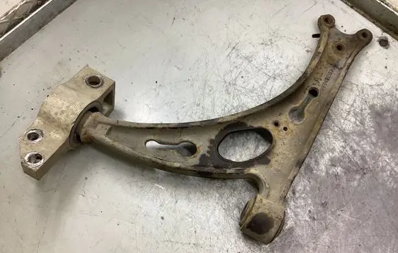 Audi A3 S3 8P Front lower control arm/wishbone 1K0407153G