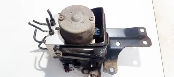 Nissan Almera N16 ABS Pump 0130108114 476604m521