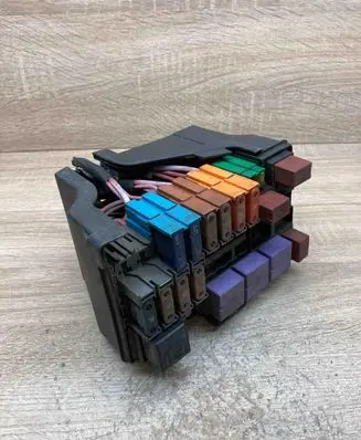 Renault Laguna II Fuse box set 55RDY9083 8200283145