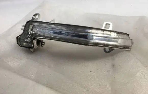 BMW 3 F30 F35 F31 Mirror indicator light 7280771