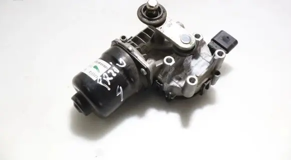 Mercedes-Benz CLA C118 X118 Wiper motor