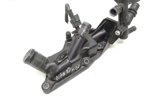 Renault Captur Engine coolant pipe/hose 110606217R