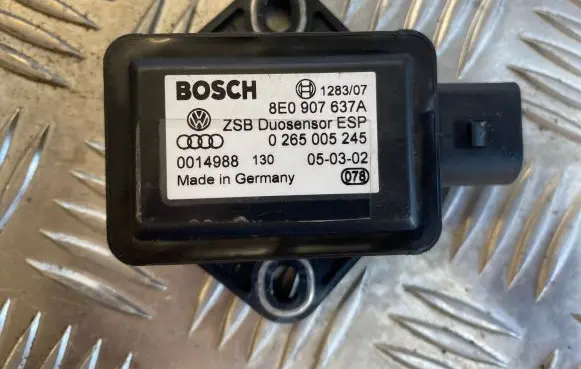 Audi A6 S6 C5 4B ESP acceleration yaw rate sensor 8E0907637A 0014988 0265005245