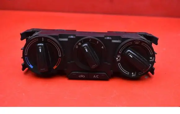 Skoda Fabia Mk3 (NJ) Climate control unit 