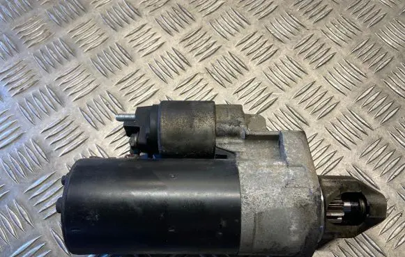 Mercedes-Benz E W211 Starter motor