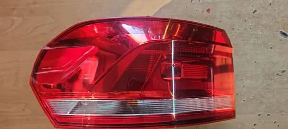 Volkswagen Touran III Rear/tail lights 5TA945095A 190084785 012802R10