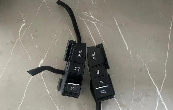 KIA Niro Seat heating switch 93315Q4980 93310Q4810