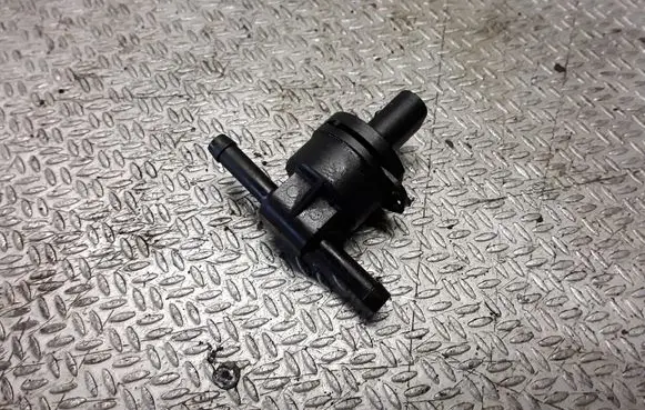 Coolant temperature sensor