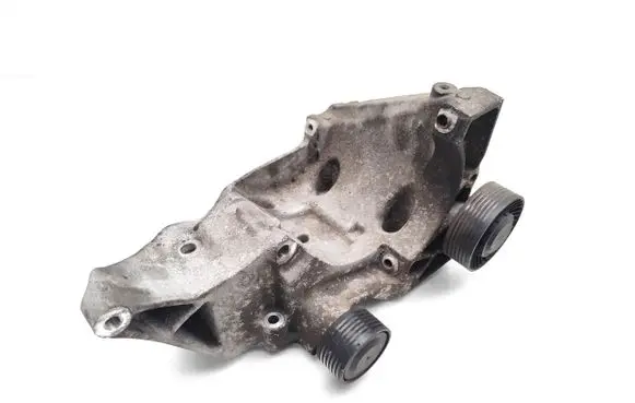 BMW 1 E81 E87 Generator/alternator bracket 7802639 13992010
