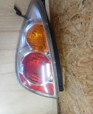 Suzuki Liana Rear/tail lights 3560354G1