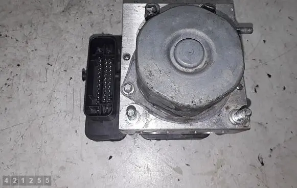 Renault Captur ABS Pump 0265956403