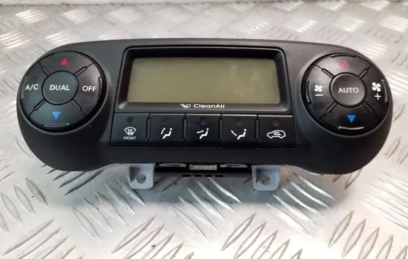 Hyundai ix35 Climate control unit 972502Y601 972502YXXX