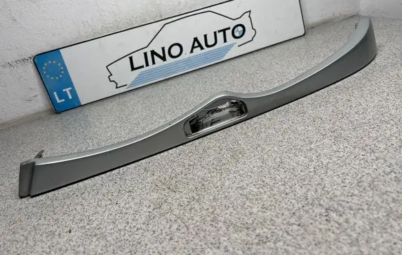 Under headlight/headlamp trim