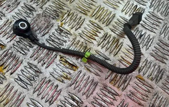 Fiat 500X Detonation knock sensor 55223460
