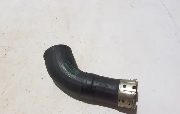 Intercooler hose/pipe