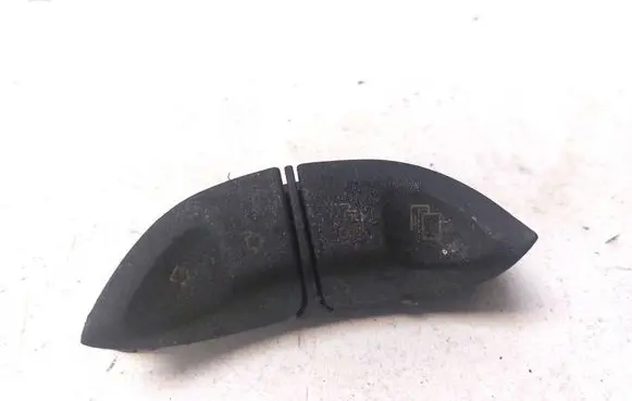 Mercedes-Benz Vito Viano W639 Steering wheel buttons/switches 60186368512