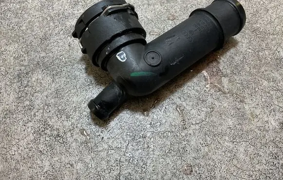 Skoda Octavia Mk4 Engine coolant pipe/hose 5Q0122291FK 130014479A