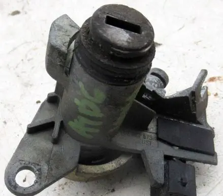 Audi A4 S4 B6 8E 8H Tailgate exterior lock 8E0827573A
