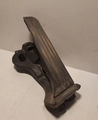 Volkswagen Touran I Accelerator throttle pedal 1K1721503L 6PV00860000