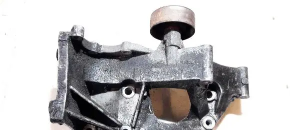 Ford Galaxy Engine mounting bracket 95wf19k341ae
