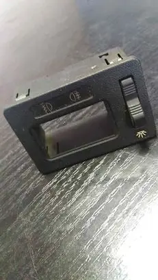 Fog light switch