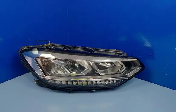 Volkswagen Touran III Headlight/headlamp 5TB941036B 030129923200