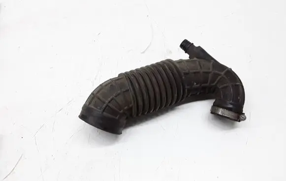 Seat Exeo (3R) Turbo air intake inlet pipe/hose 8E0129615Q