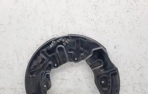 Seat Exeo (3R) Front brake disc dust cover plate 8E0615312A