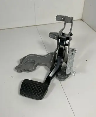 Audi A7 S7 4G Brake pedal 4H1723140A