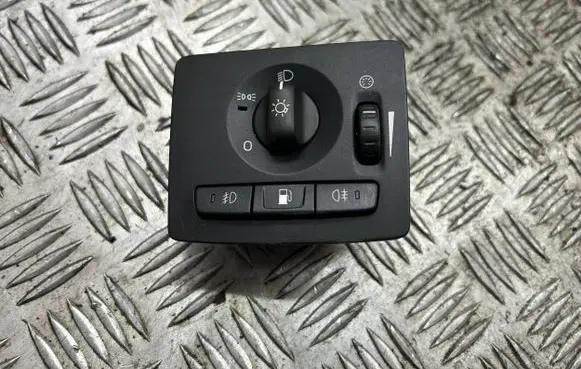 Volvo V50 Light switch 30739299