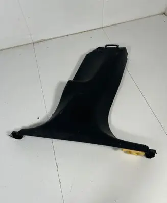 Tesla Model 3 (B) pillar trim (bottom) 108629900I