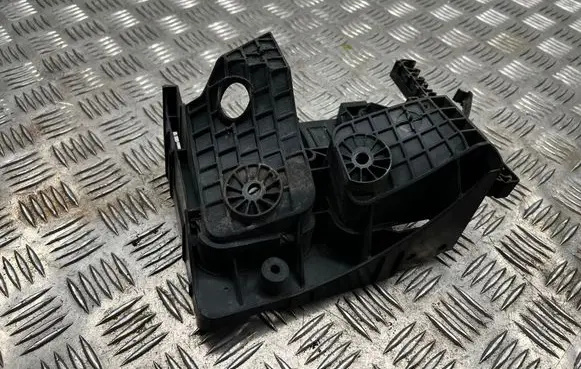 Skoda Superb B6 (3T) Fuse box cover 1K0907361C