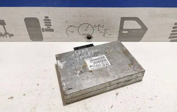 Seat Toledo III (5P) Bluetooth control unit module 5P0862335A