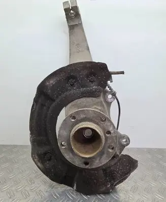 BMW 7 F01 F02 F03 F04 Front wheel hub