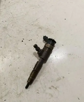 Ford Transit Courier Fuel injector CV6Q9F593AA 0445110489