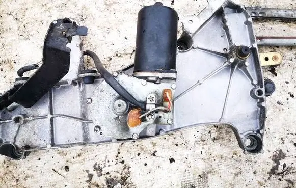 Citroen C8 Wiper motor 3065a