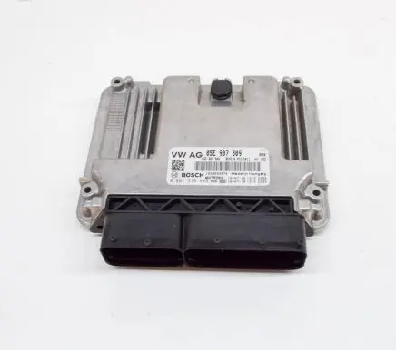 Volkswagen Golf VII Engine control unit/module 05E907309 0261S16449