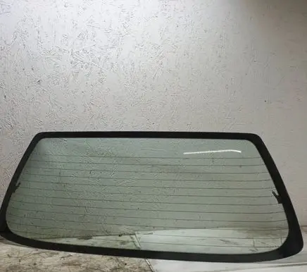 Subaru Outback Rear windscreen/windshield window 