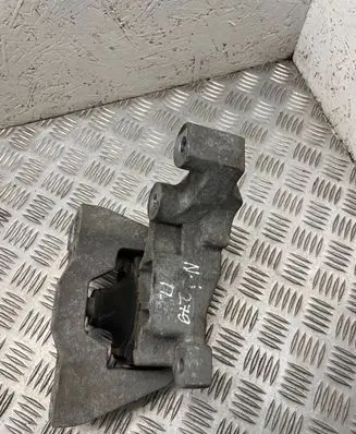 Nissan Juke I F15 Engine mount bracket 1ka0a