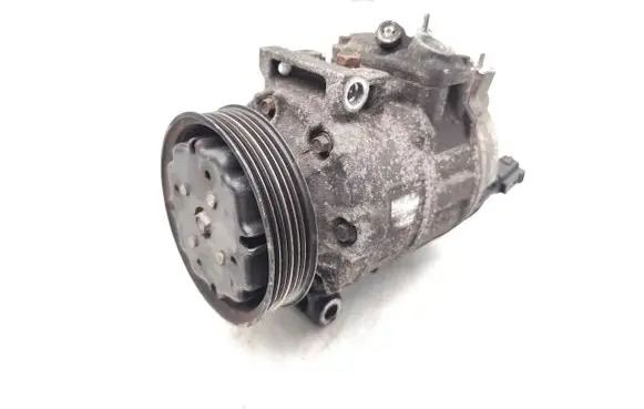 Volkswagen Golf V Air conditioning (A/C) compressor (pump) 1K0820803F