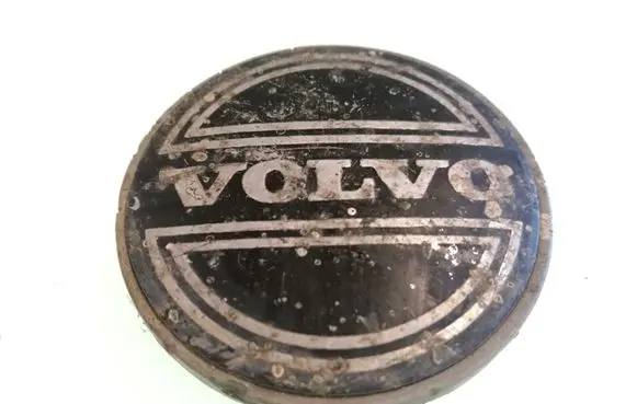 Volvo S40, V40 Original wheel cap