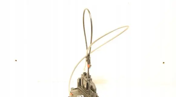 Nissan Note (E11) Front door lock 19T12