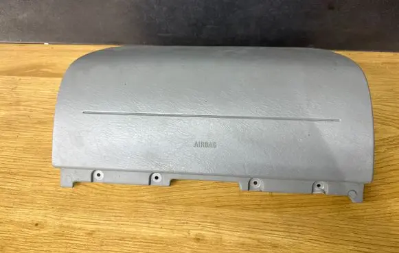 Opel Vivaro Airbag cover