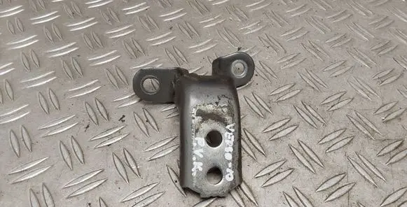 Toyota Verso Front door upper hinge 